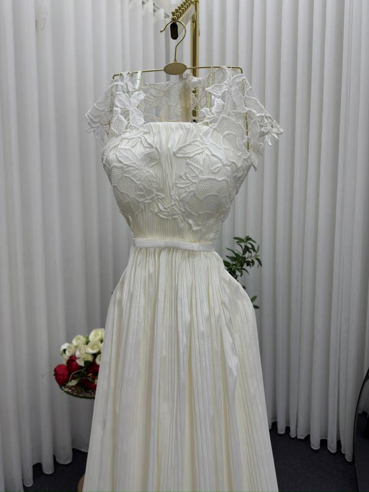 White evening dress, chiffon fabric