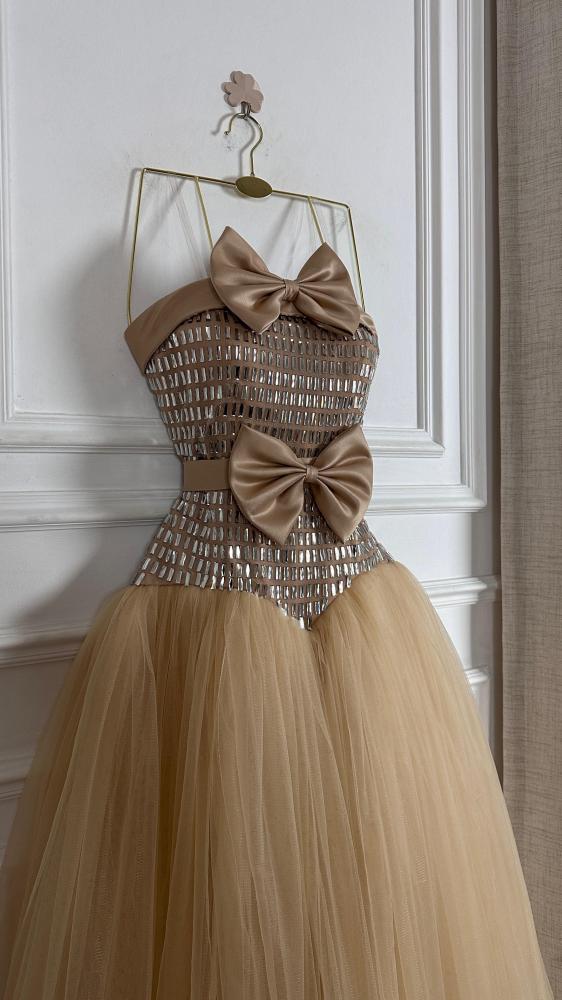 Evening dress beige fabric velvet crystal + velvet layered lining crumbled