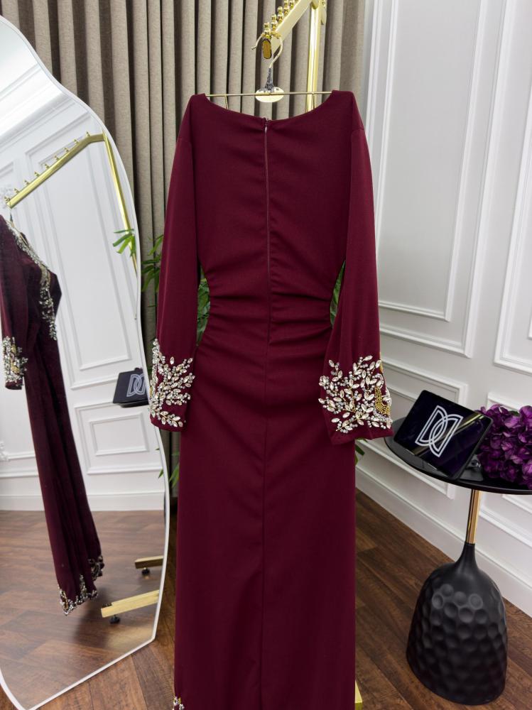 Red Jalabiya, crepe fabric, hand embroidery, original