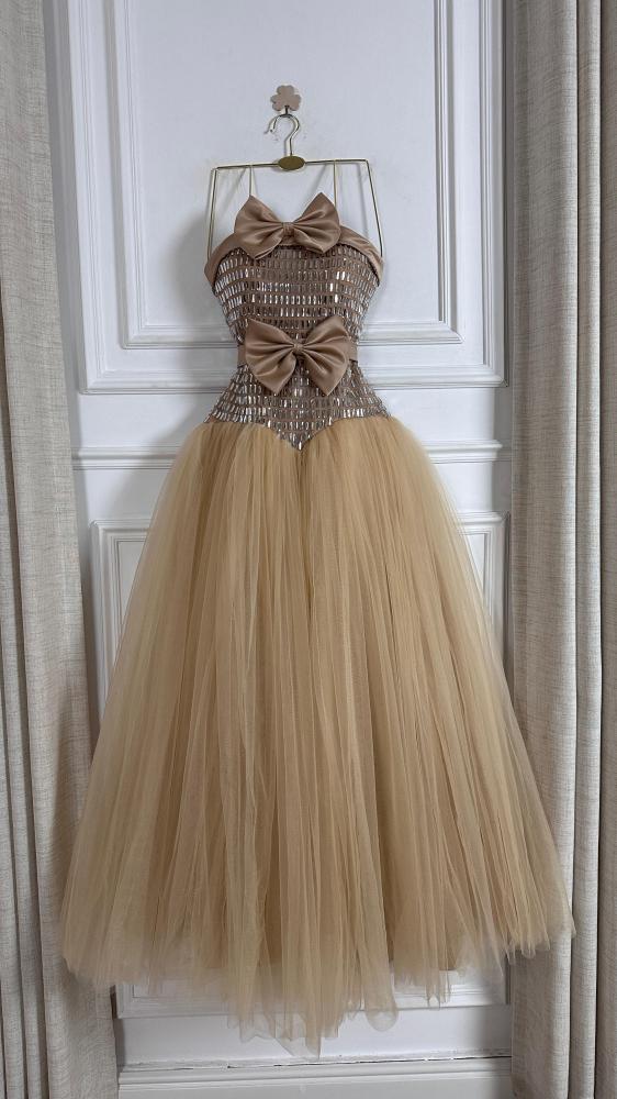 Evening dress beige fabric velvet crystal + velvet layered lining crumbled