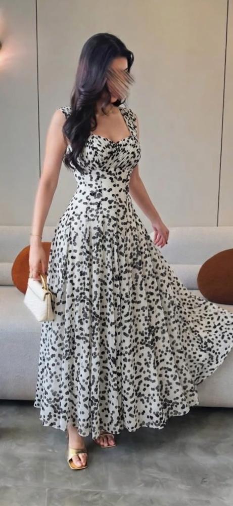 Evening dress black fabric Georgette dotted and lining