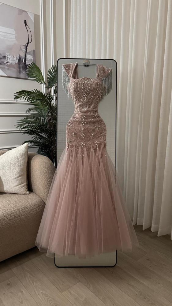 Evening dress pink fabric |Tulle crystal and beads lining tulle + fringe + tulle