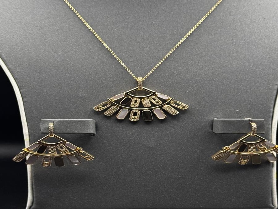 4-piece accessory set