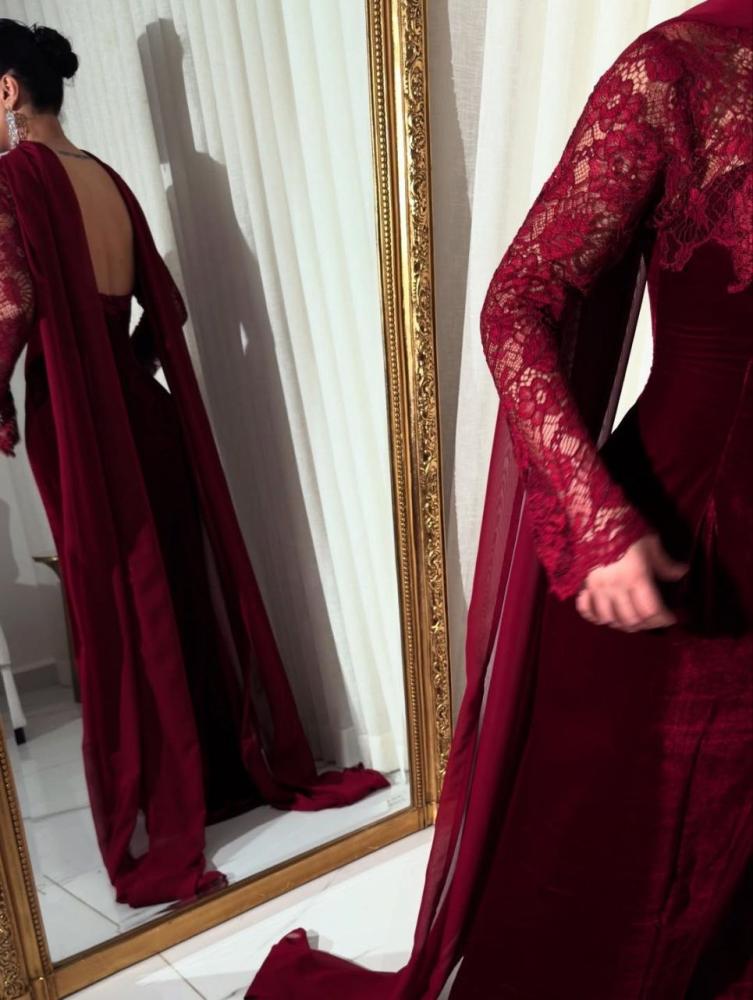 Evening dress with a glossy fabric | Korean velvet, with lace bust and sleeves + georgette shawl