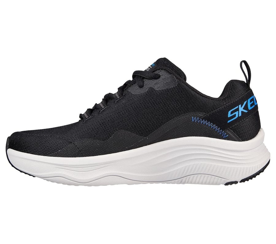 Sketchers Relaxed Fit®: D'Lux Fitness – Roam