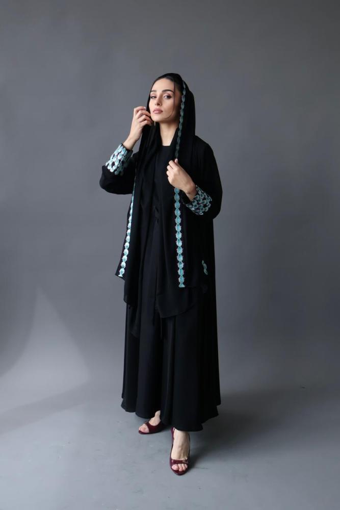Bellavia abaya