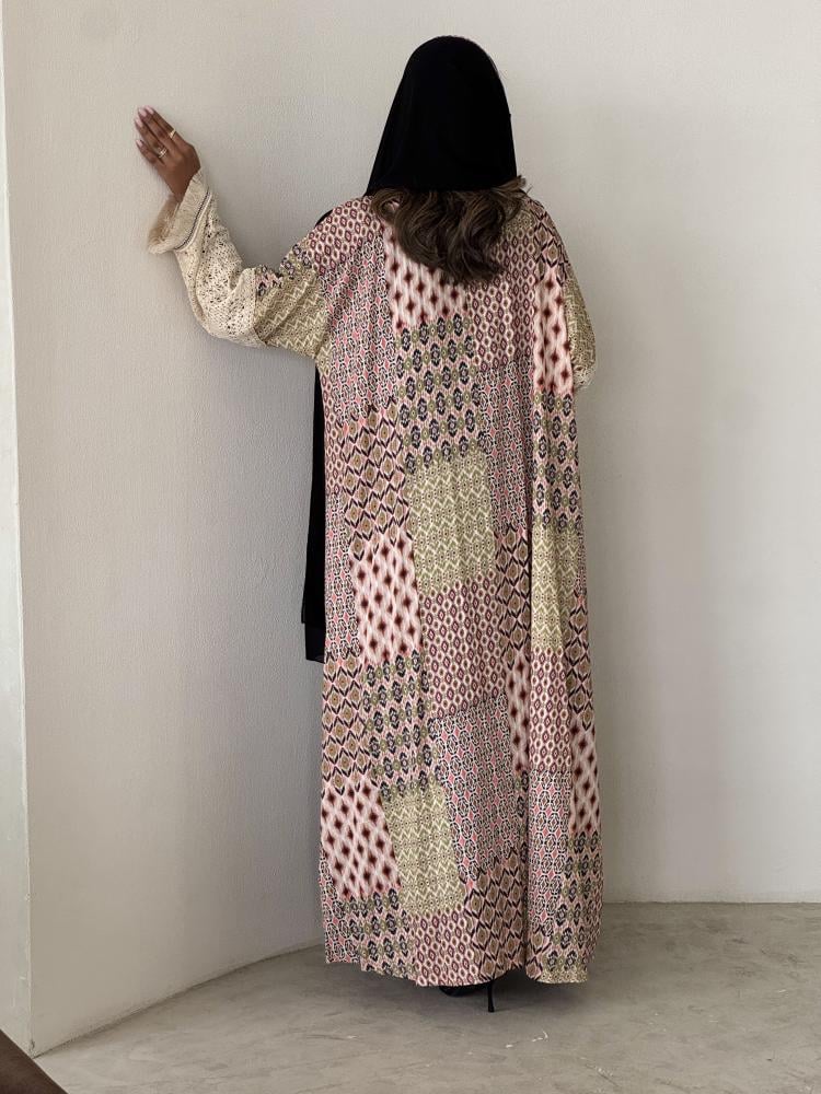عباية سوداء كريب اكمام كروشيه