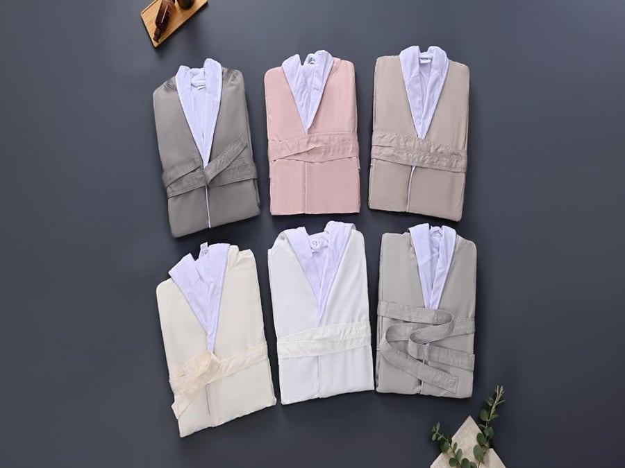 روب استحمام GABARDINE مايكروفايبر بقبعة متصلة - سكري