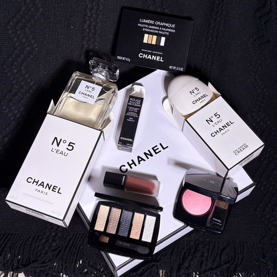 Chanel luxurious box