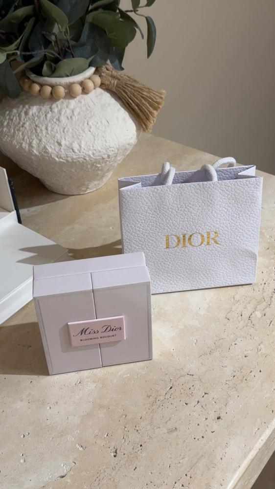 بوكس ميني عطر مس ديور بولمنق بوكيه 5ML ولوشن 20ML
