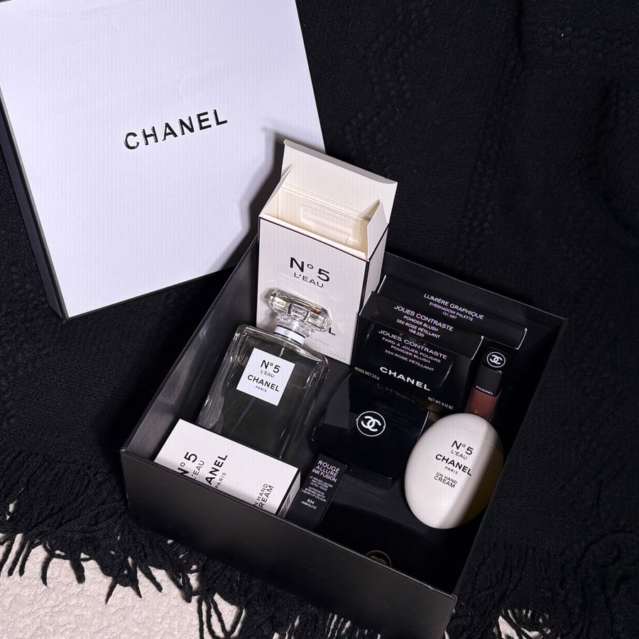 Chanel luxurious box