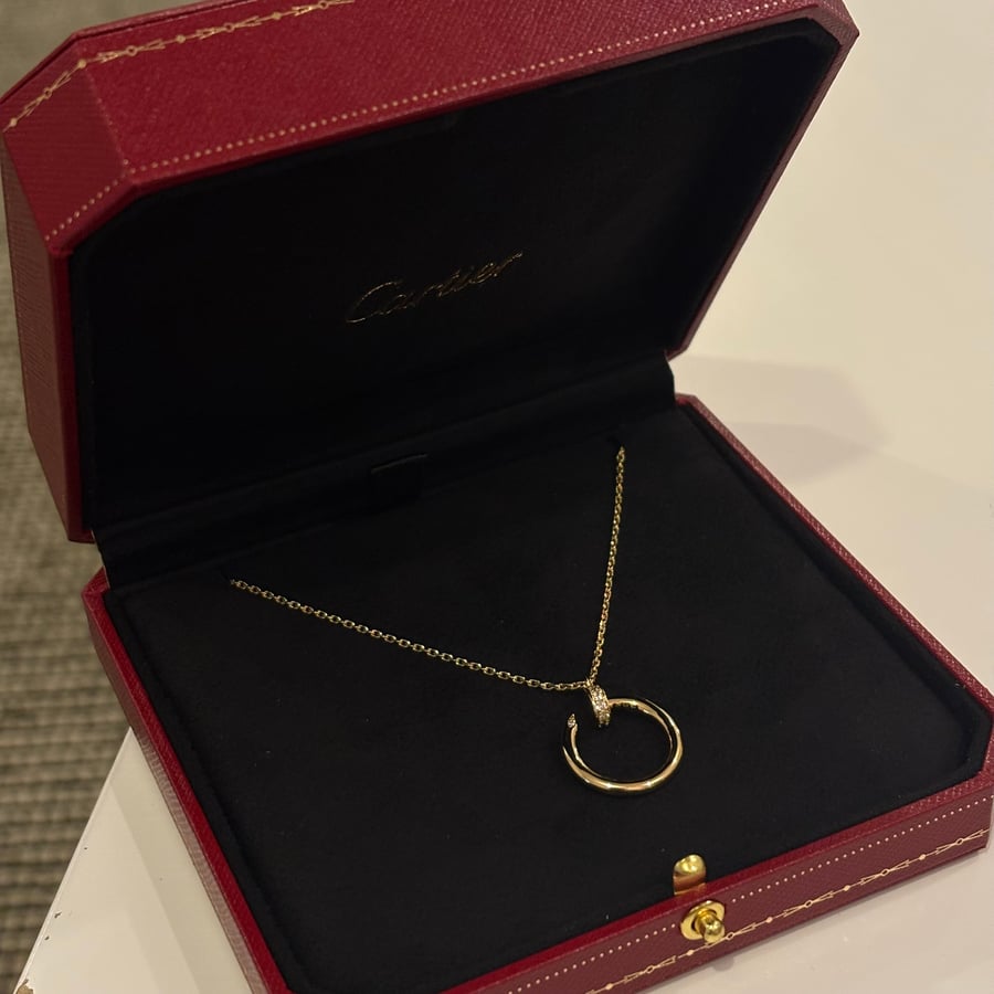Cartier chain nail accessories master