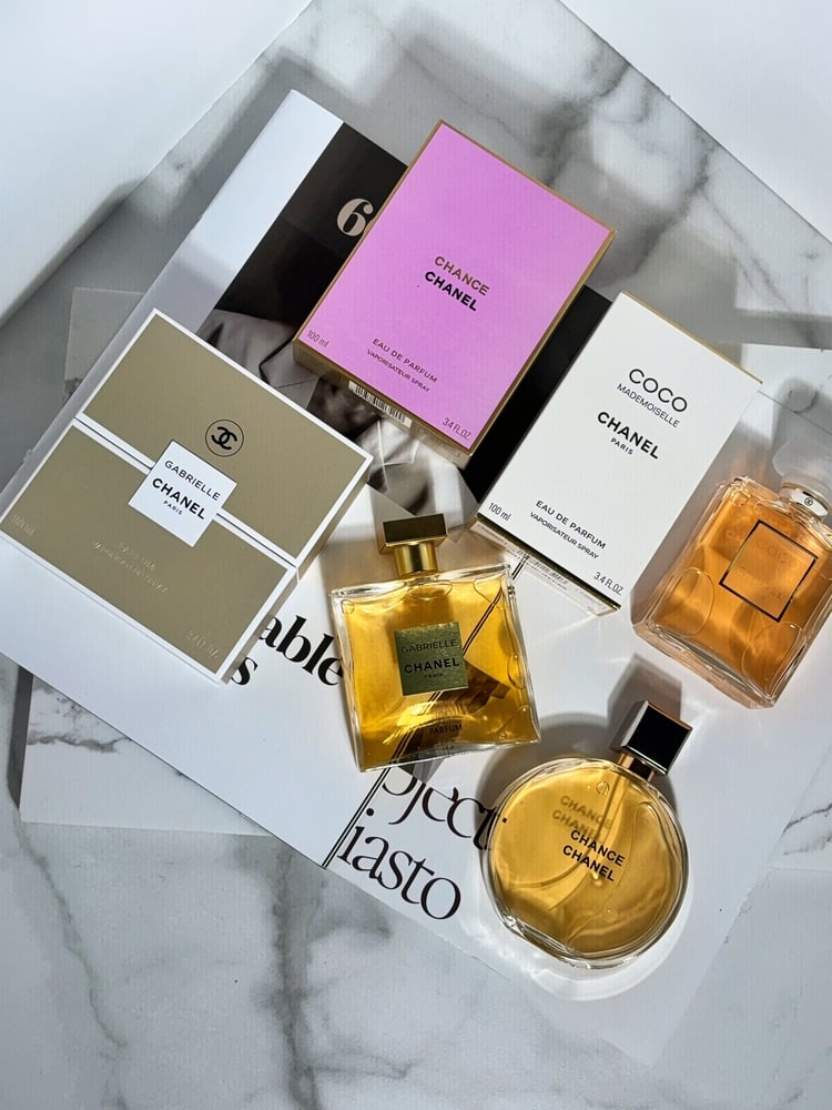 باقة عطور CHANEL الفاخرة للعروس – لمسة فخامة ليوم العمر