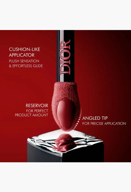 Rouge Dior On Stage Ink أحمر شفاه سائل مقاوم للتلطخ - لمسة نهائية مطفية تخفي مظهر الشوائب 200 نود بيلوس