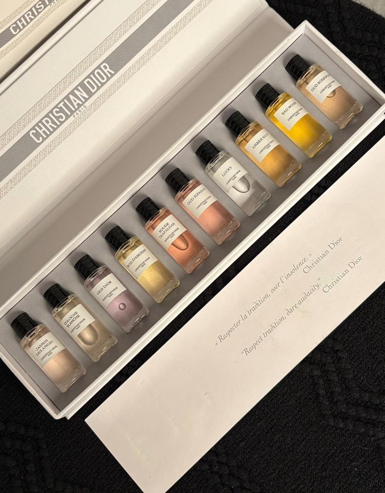 بوكس ديور برايفت عطور ميني 10حبات حجم 7ml بدون الملحقات