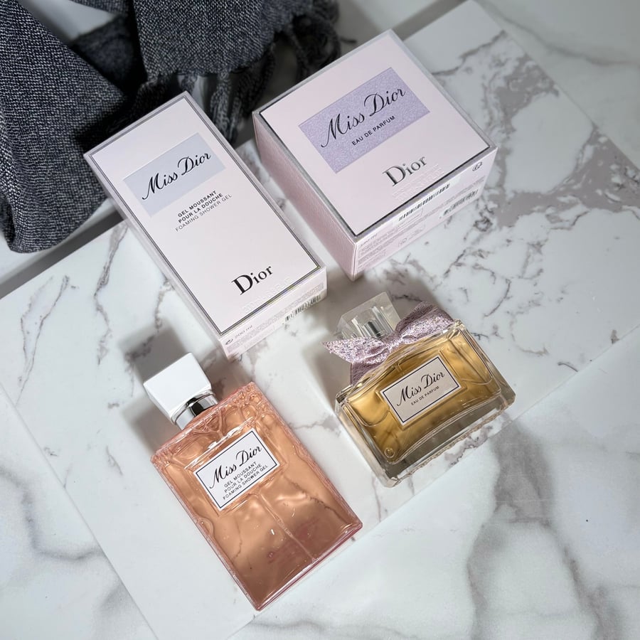 عطر مس ديور بارفيوم + شاور جل مس ديور
