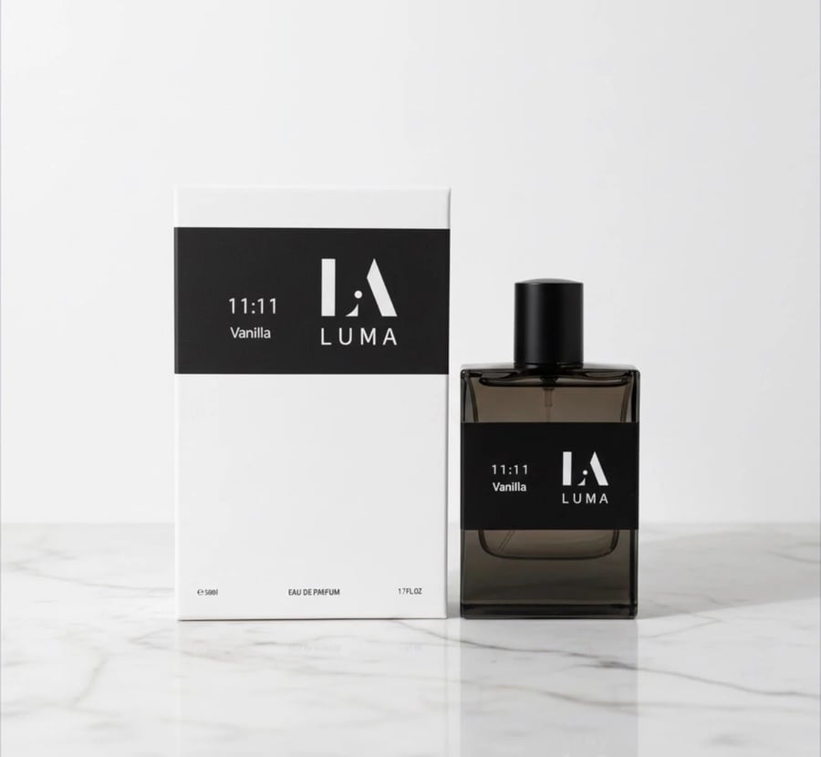 LA LUMA VANILLA 11:11  من عطري من فانيلا باودر