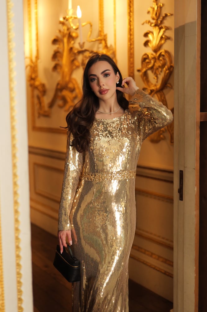 فستان كارمن