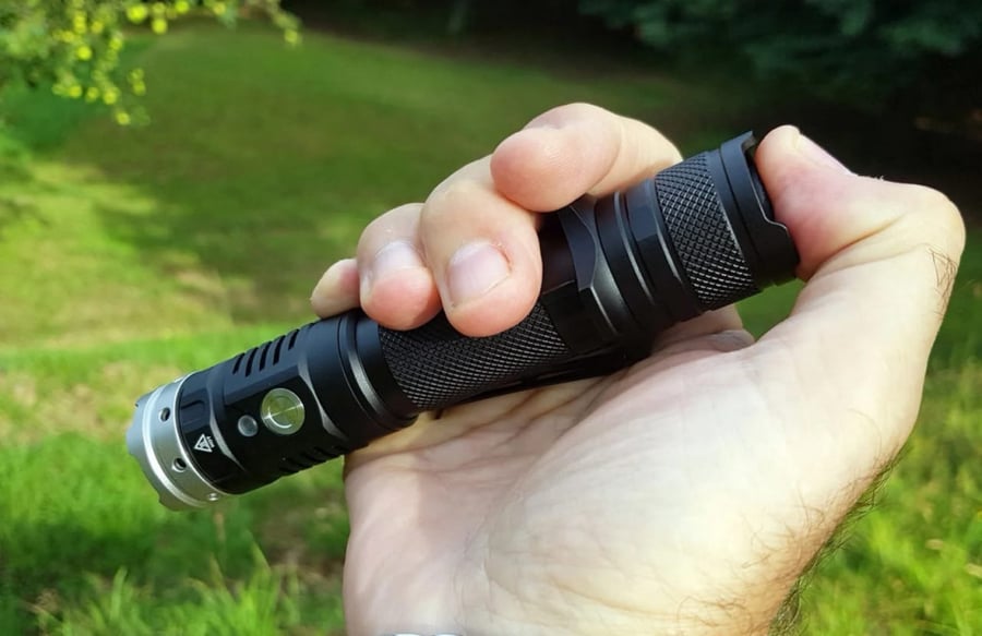 افضل كشاف ACEBEAM T36 صياد نجد