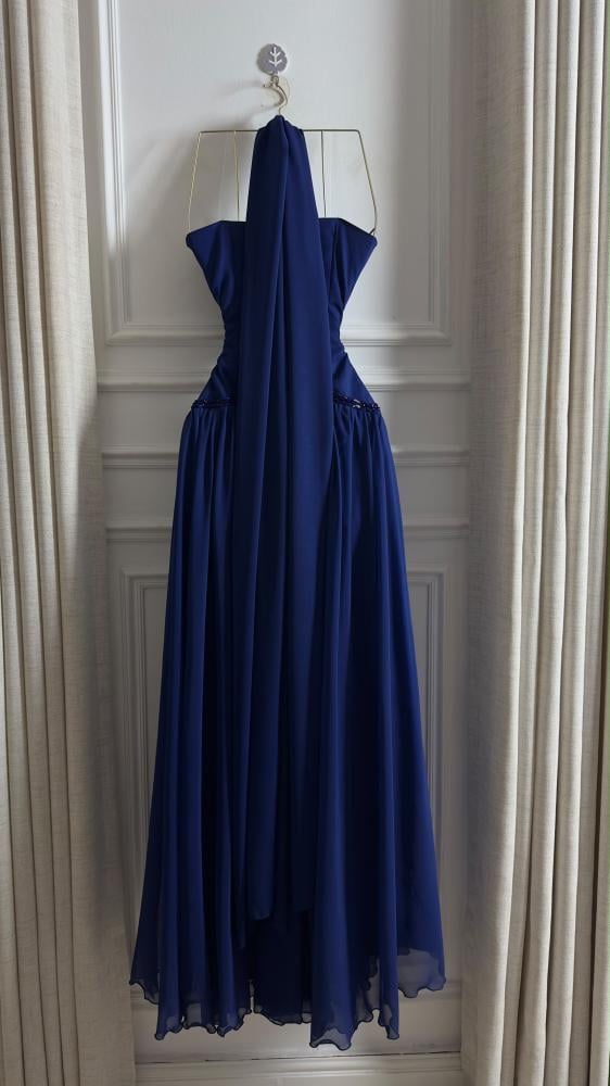 فستان تنفيذ R BOUTIQUE