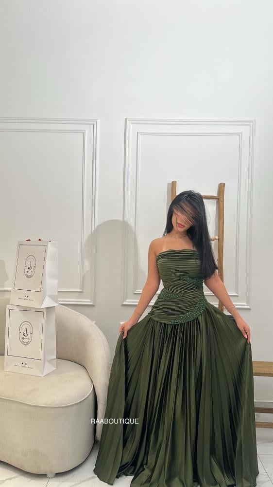 فستان تنفيذ R BOUTIQUE