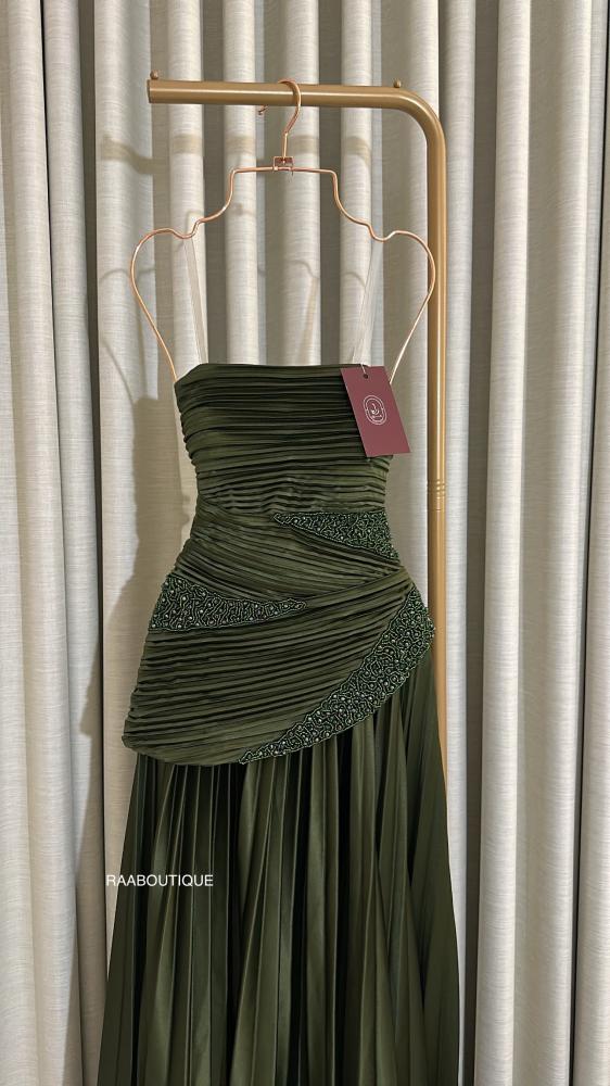 فستان تنفيذ R BOUTIQUE