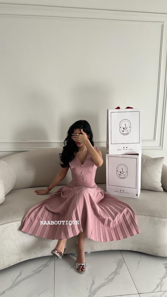 فستان تنفيذ R BOUTIQUE