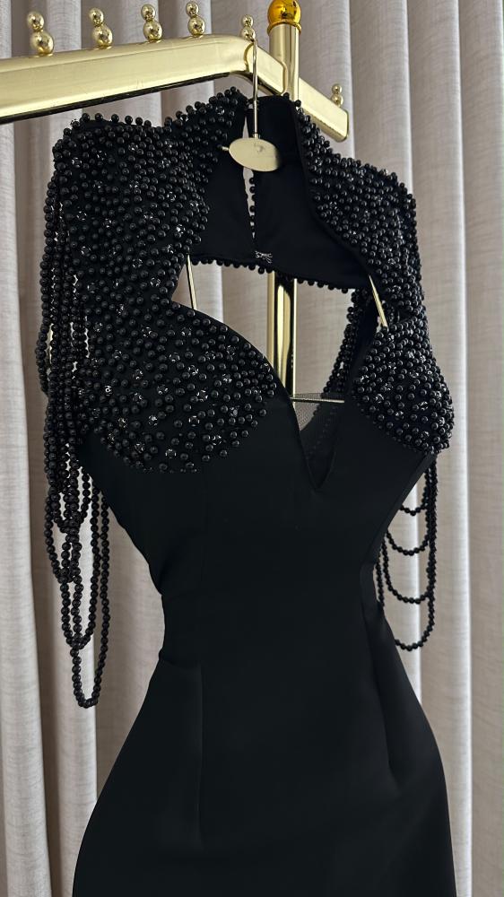 فستان تنفيذ R BOUTIQUE