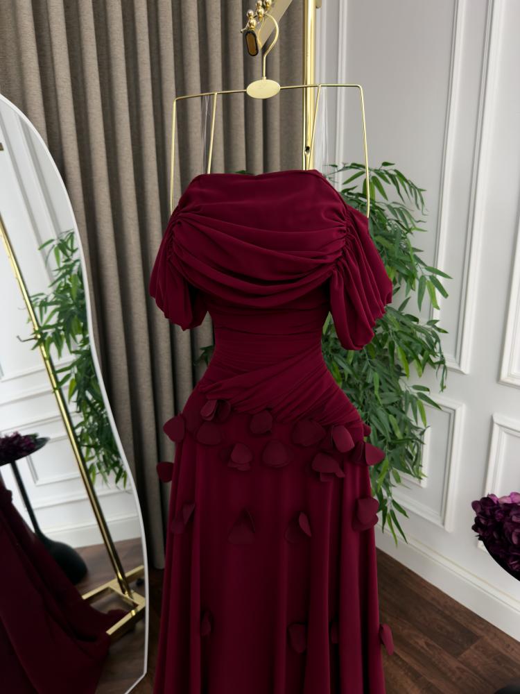 فستان تنفيذ R BOUTIQUE