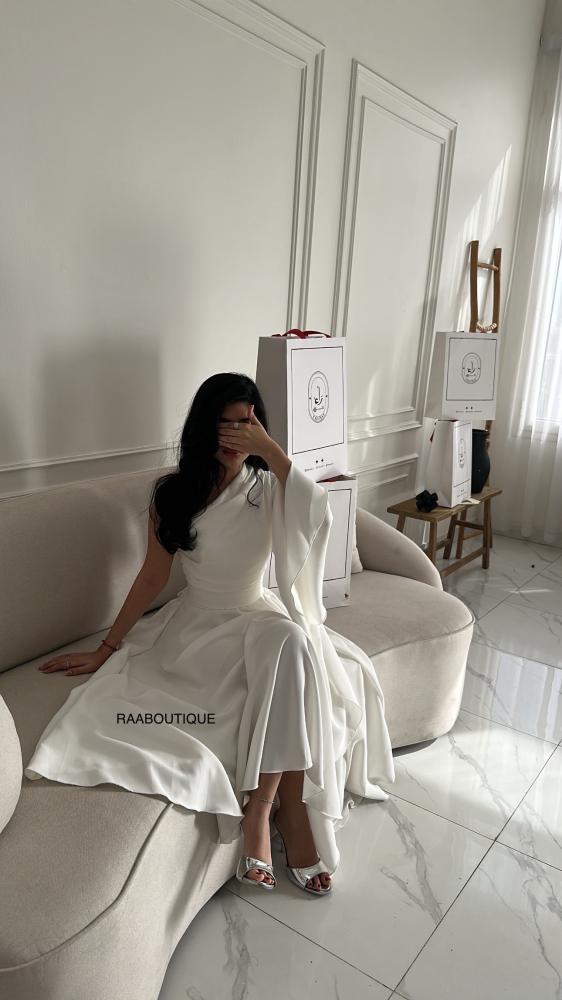 فستان تنفيذ R BOUTIQUE