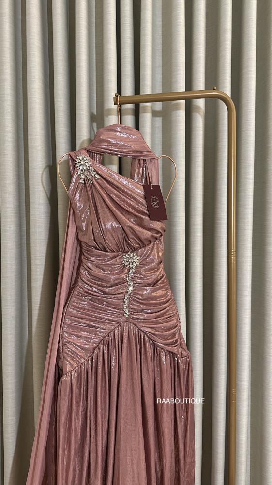 فستان تنفيذ R BOUTIQUE