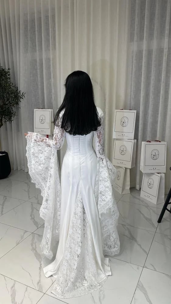 فستان تصميم R BOUTIQUE طلب مسبق لون اوفوايت