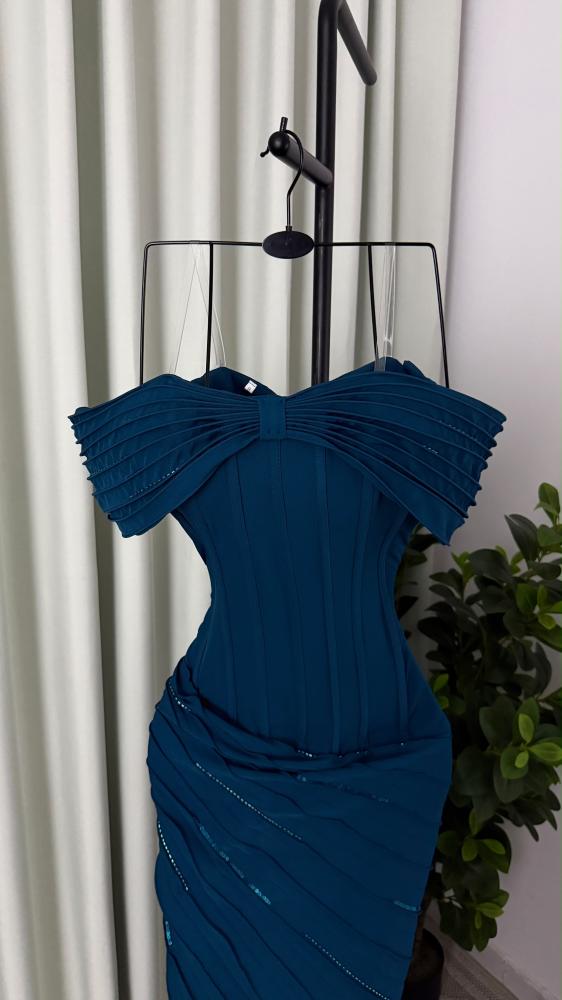 فستان تنفيذ R BOUTIQUE