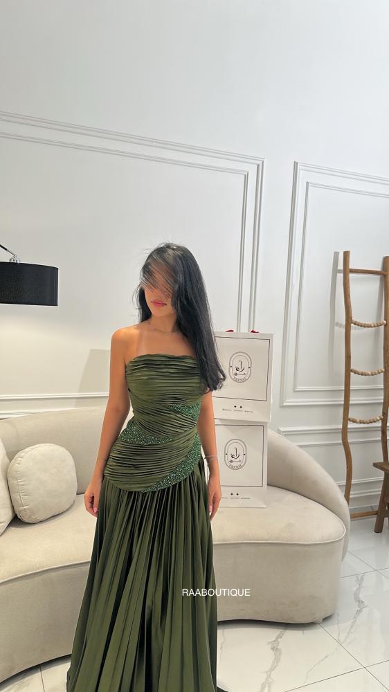 فستان تنفيذ R BOUTIQUE