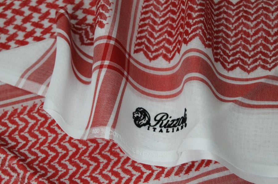 شماغ Rizzoli لون خاص