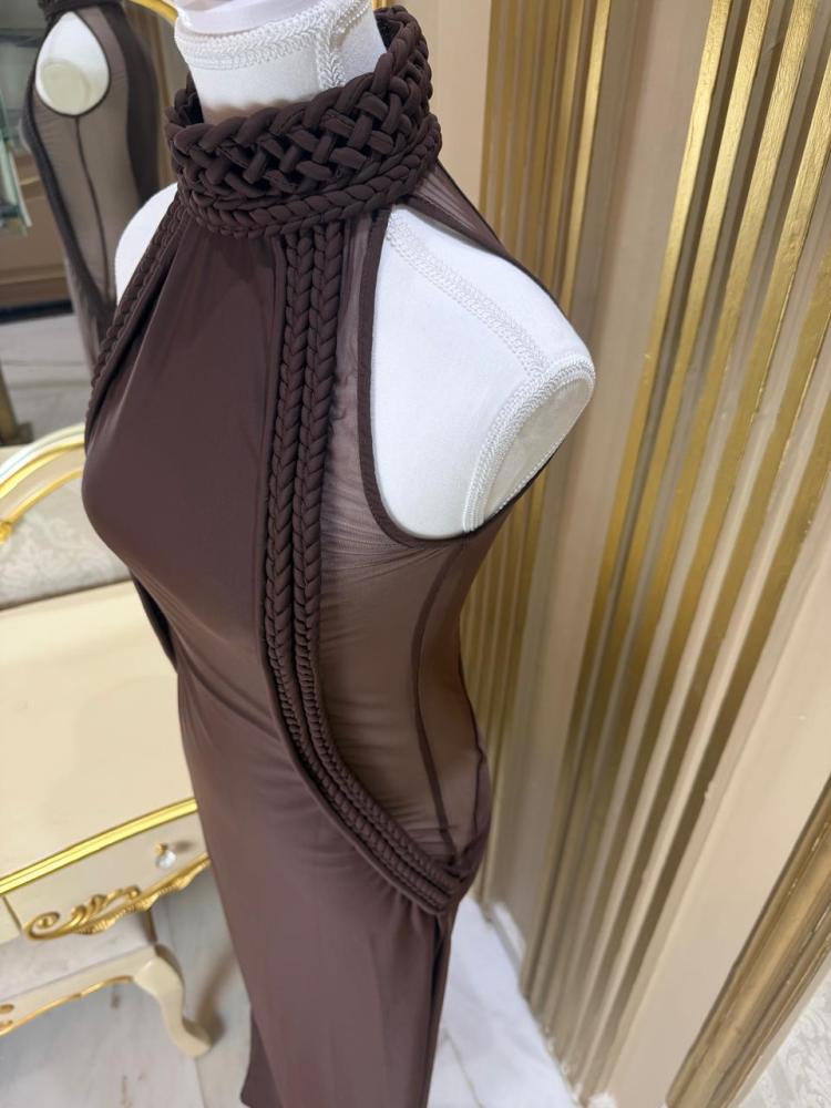 فستان بني