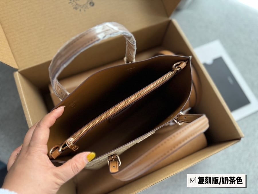 25*20 Mollie Tote