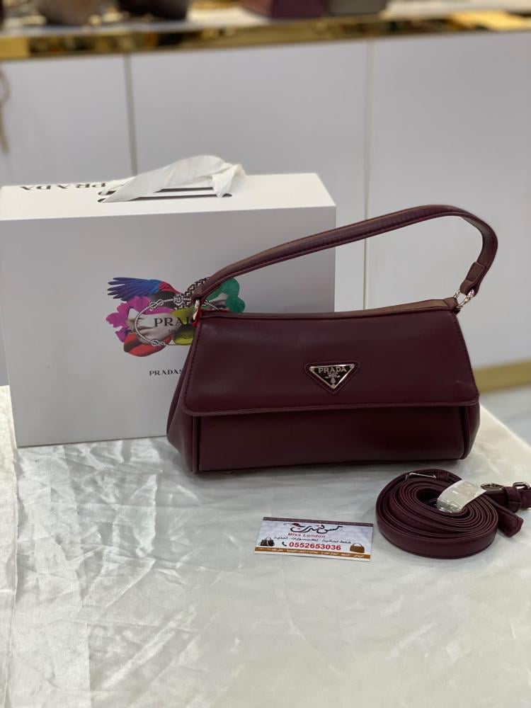 شنطة وسط عنابي 47123