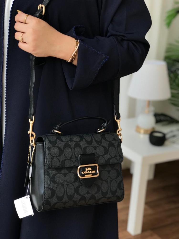 شنطة حجم وسط اسود 16875