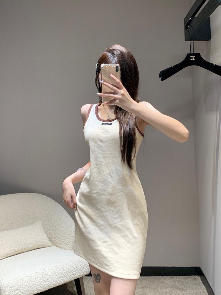 توب طويل ابيض /بني موديل 1326
