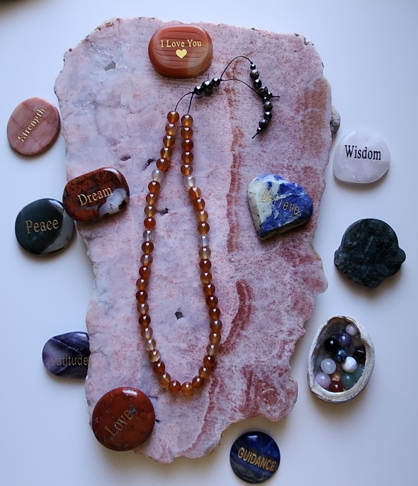 سبحة حجر الكرنيلين الزاهي Carnelian