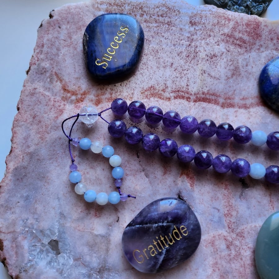 سبحة الفخامة والأناقة من حجر الأمثيست Amethyst  و الأكوامارين Aquamarine