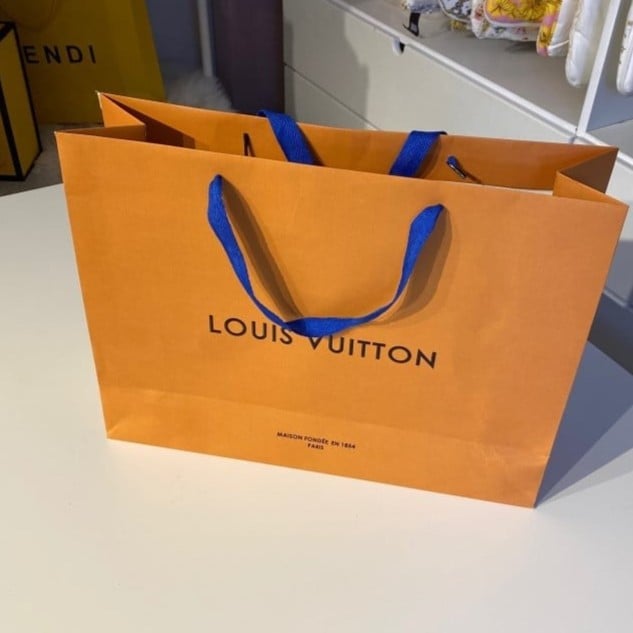 باوتش Louis Vuitton