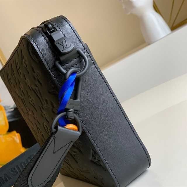 شنطه لويس ماستر 3 قطع كتف