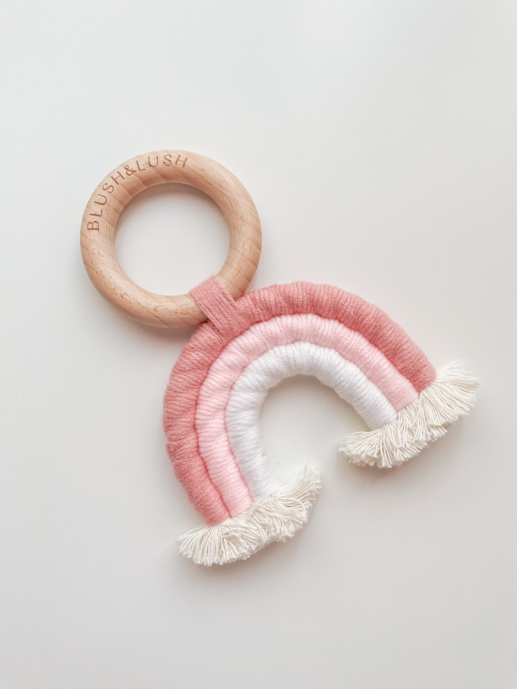 Baby Rainbow Teether/عضاضة رينبو