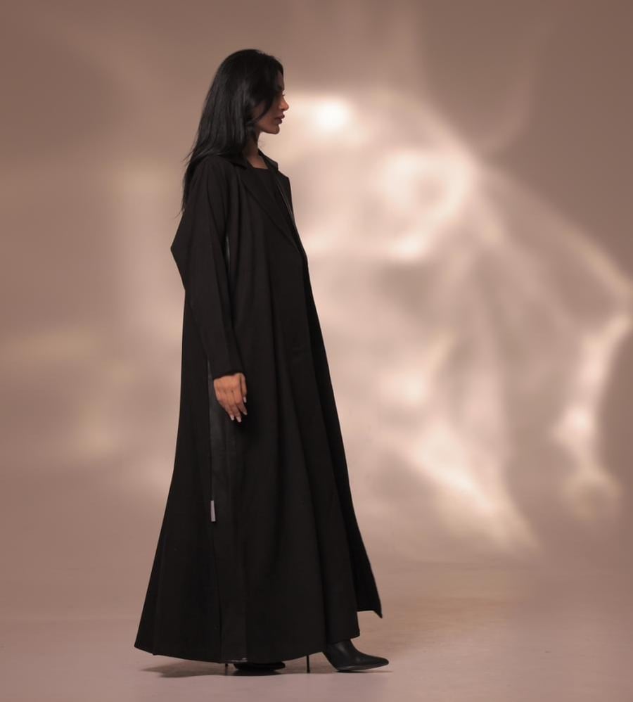 H105 BLACK