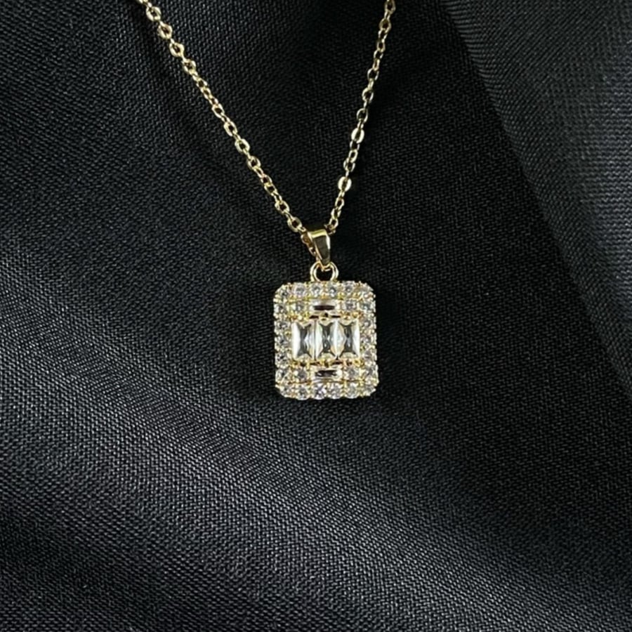 سلسال ذهبي مرصع بالزركون ( قصّة راديان  )