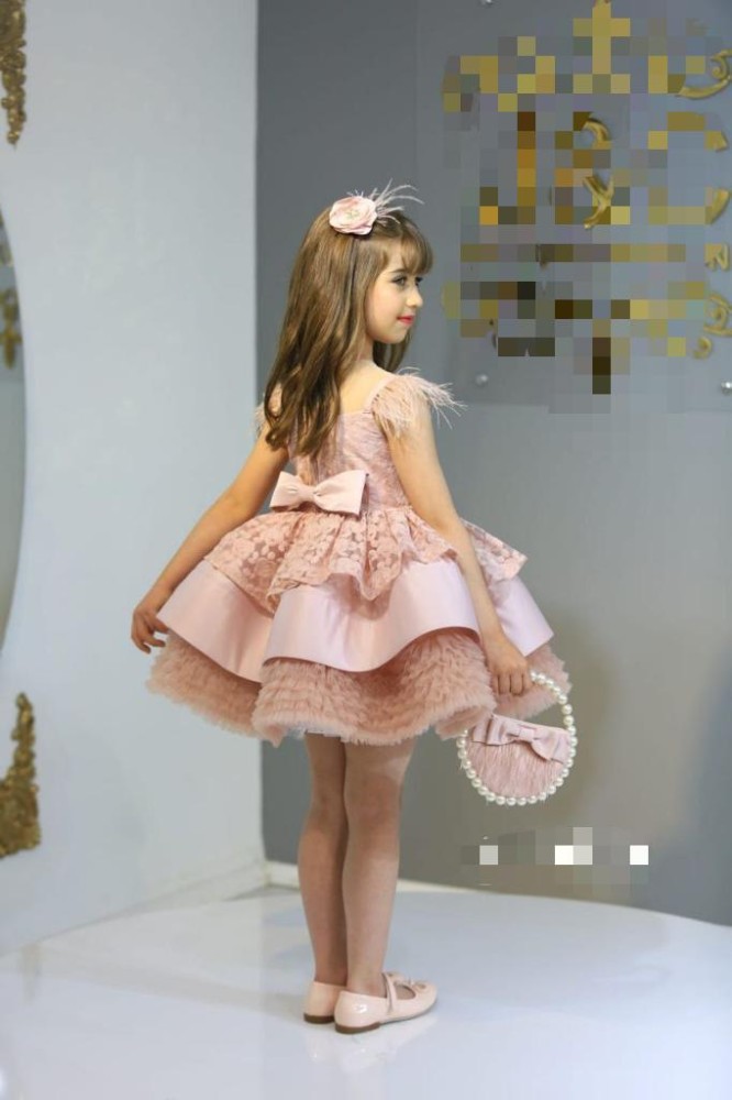 Dress with bag and hair accessory