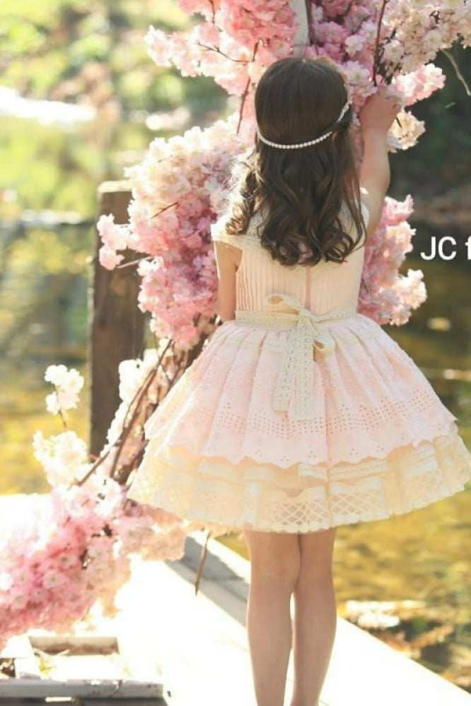 Pink girls' dress with hair accessory and bag