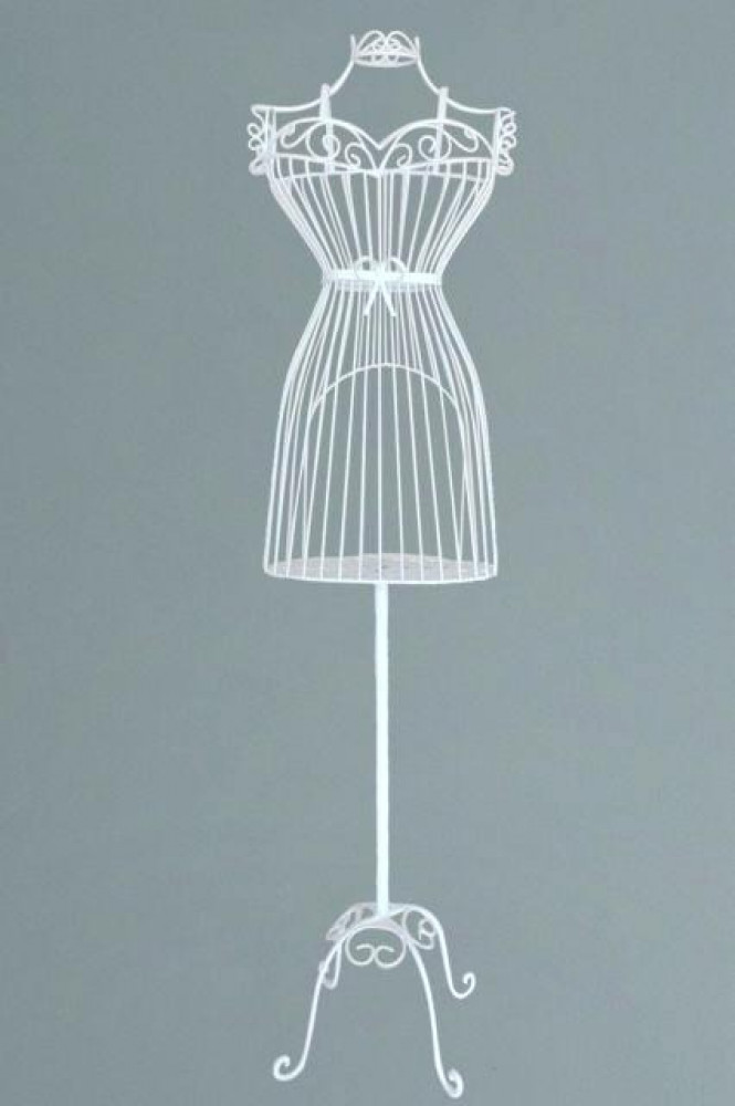 مانيكان ابيض